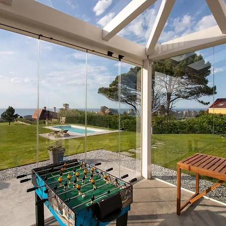 Con Piscina Privada, Jardin Y Vistas Al Mar Villa Liencres