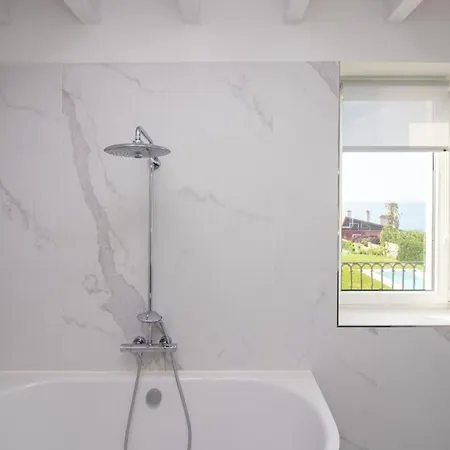 Con Piscina Privada, Jardin Y Vistas Al Mar Liencres