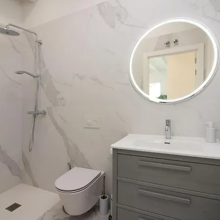 Villa Con Piscina Privada, Jardin Y Vistas Al Mar *