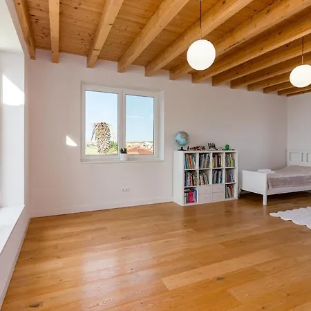 Villa Con Piscina Privada, Jardin Y Vistas Al Mar Liencres
